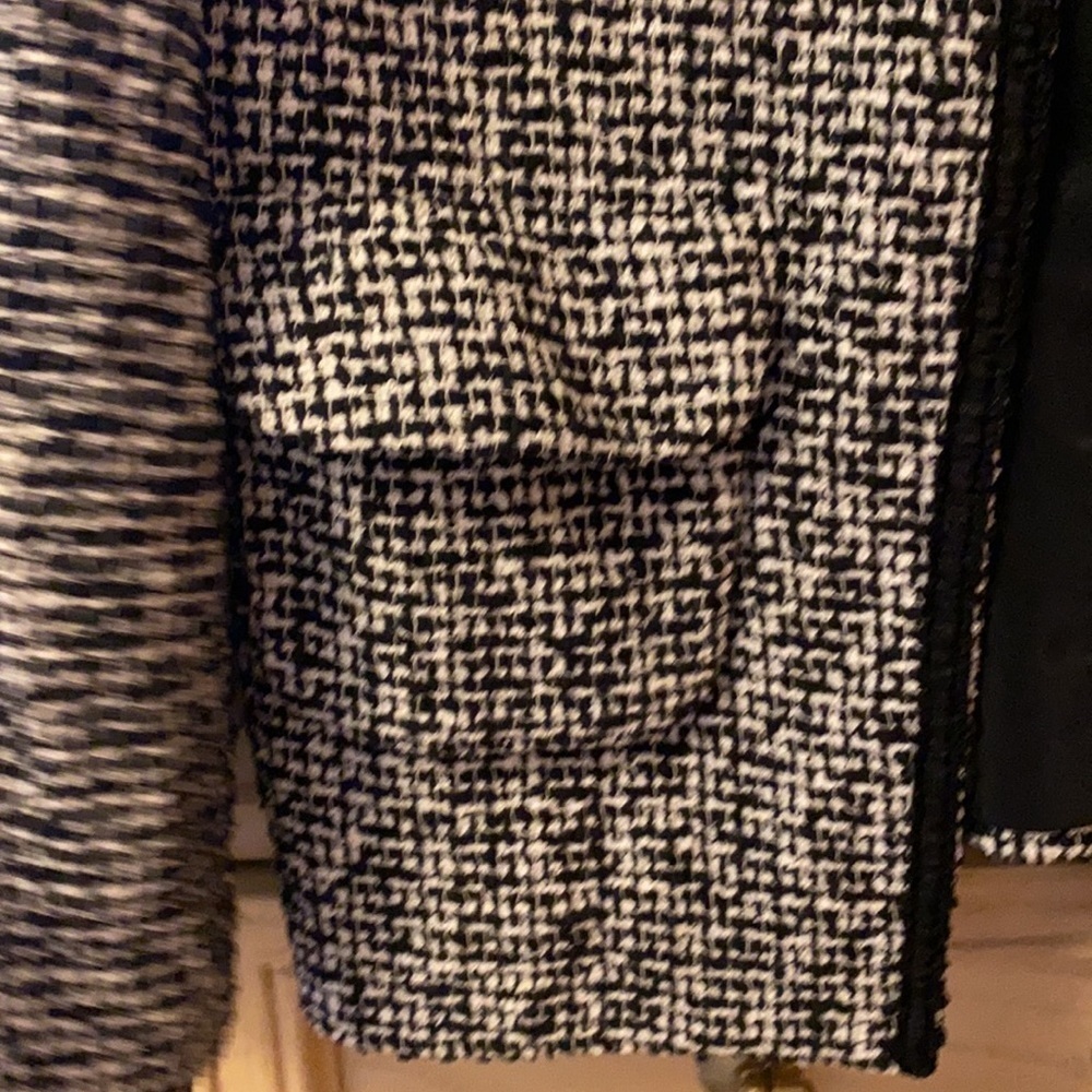 Express Jacket - Picture 6 of 8